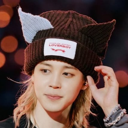 Jmspork's tweet photo. kiTTYYMINNNUHWUHDJFKSGGYH😭😭 https://t.co/QPo6wgfkT7