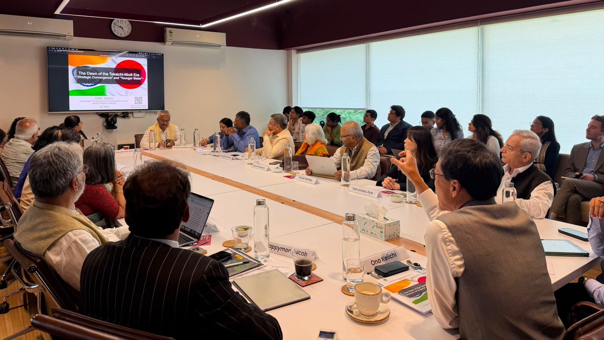CSDR_India's tweet photo. Delighted to host HE ONO Keiichi, Ambassador of Japan to India and Bhutan (@JapaninIndia), for a discussion on 
"Prime Minister Sanae Takaichi's Visit to India: Assessing Outcomes and the Future of India-Japan Ties"   

Expertly moderated by Amb Sanjay Kumar Verma & introduced by @HappymonJacob 

@GenHooda @Harpoonleader @NayanimaBasu @ashokkkantha @rivagdas @MohanCRaja