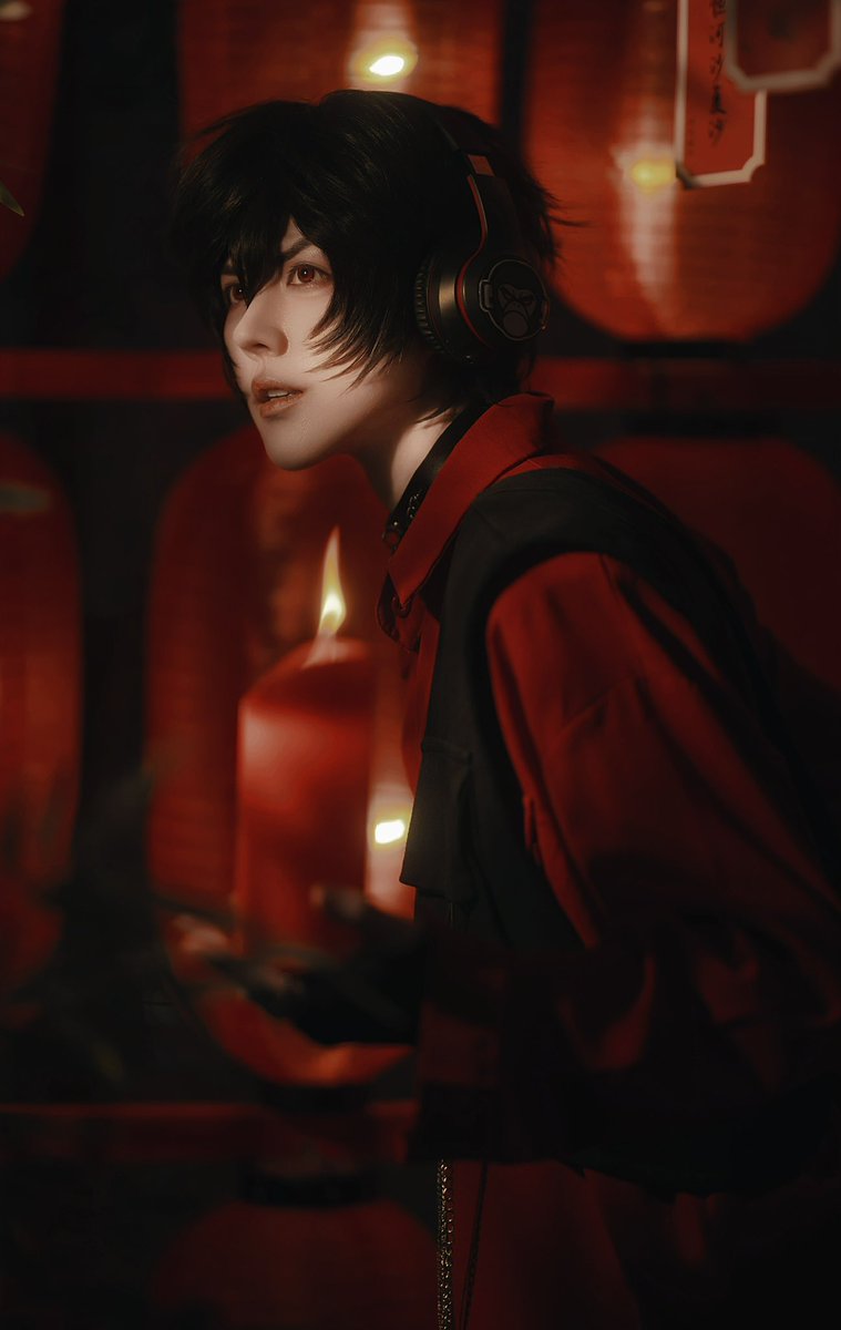YinChuan_YC's tweet photo. 阴山村
#牧四诚 #MuSiCheng
#我在惊悚游戏里封神 #ghg
#cosplay https://t.co/Nf19g06fgZ
