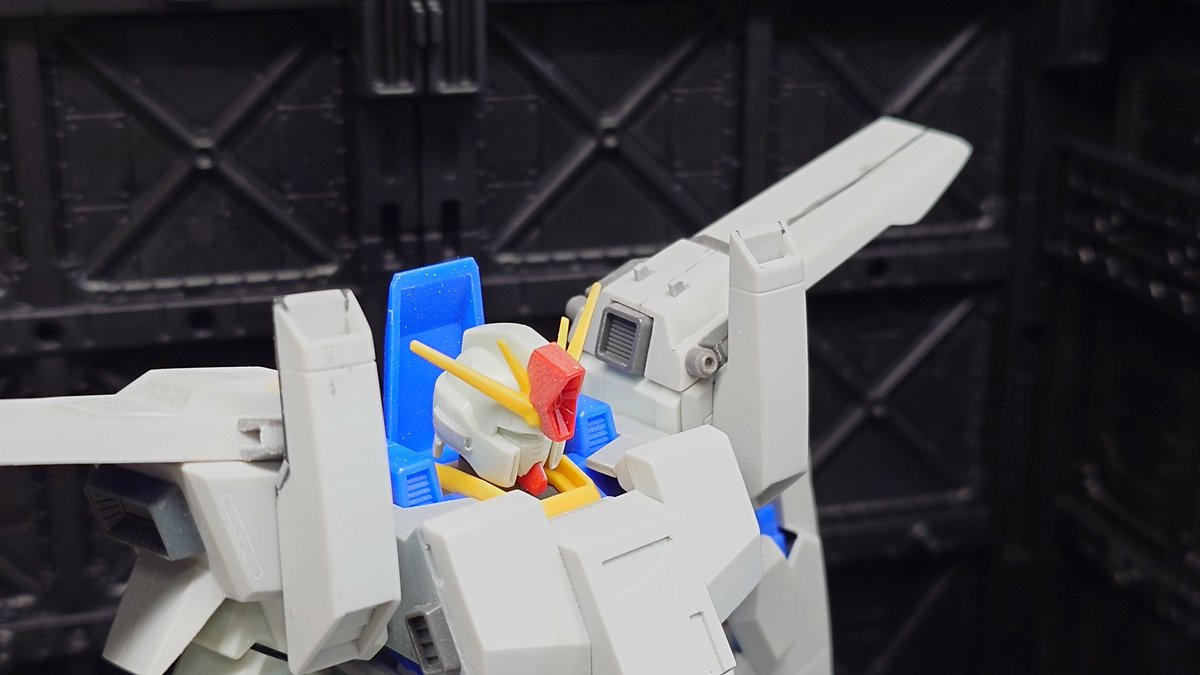 niiyan16's tweet photo. 肩アーマーが味気ないのでディテール追加。 https://t.co/yoqDoOqRut