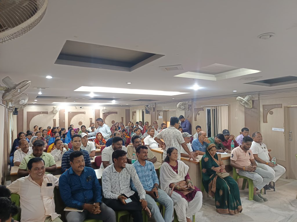bdo_polasara's tweet photo. 1st Phase Training Programme on Panchayat Development Plan (PDP) Held at the Conference Hall, Polasara Block @CMO_Odisha @IPR_Odisha @PRDeptOdisha @Ganjam_Admin @SDMChatrapur @ZP_Ganjam https://t.co/qhwYvBw7az