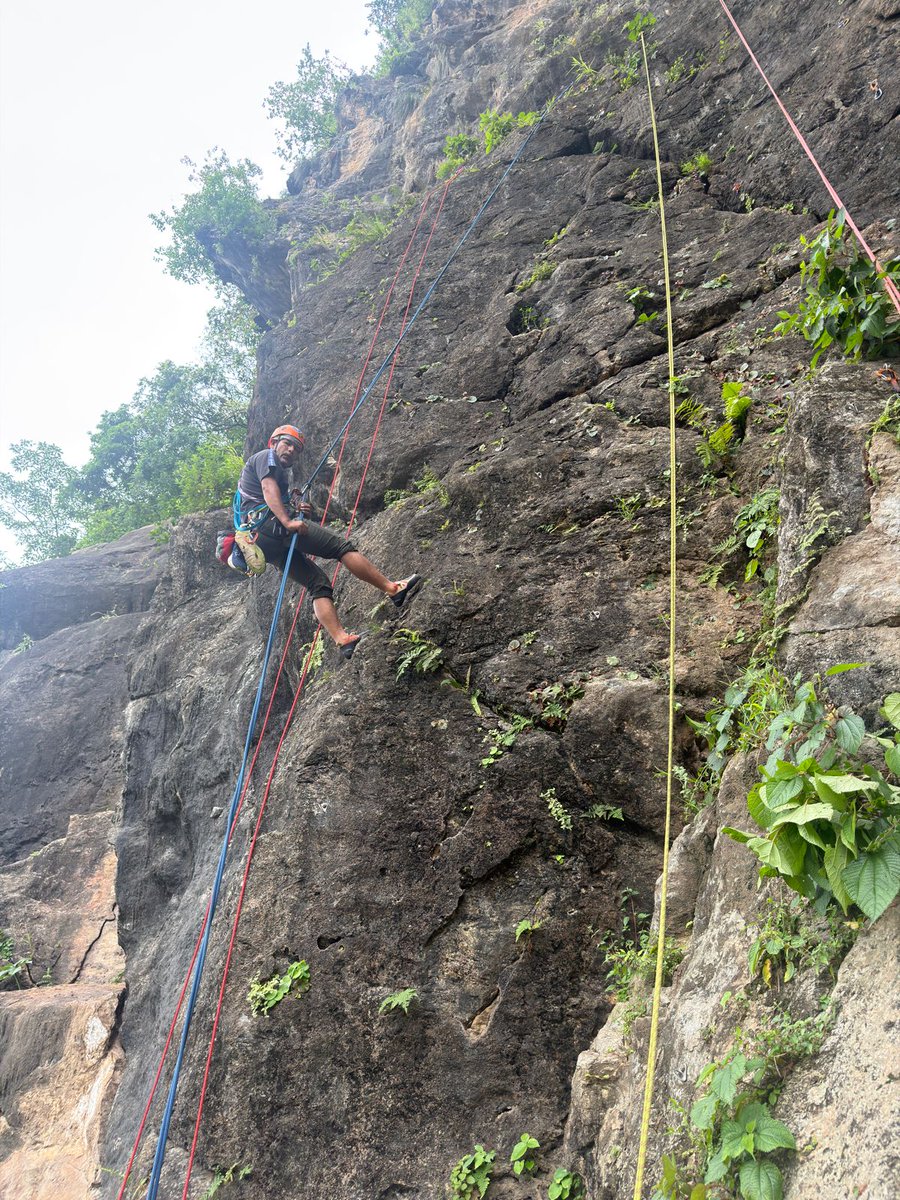 nepalmountains's tweet photo. A three-day Rock Climbing Training Program at Bimal Nagar, Tanahun, has been successfully completed. The training provided 20 participants with the opportunity to develop and enhance their rock-climbing skills.
#NepalMountaineeringAssociation I #NMA I #NMATraining I https://t.co/zkzFn0l1hk