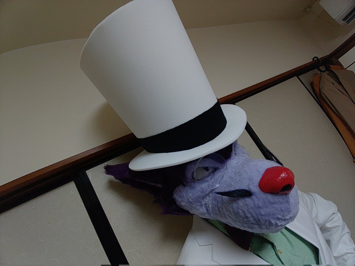 kassun100's tweet photo. 吾輩は悪の天才科学者モリアーティ、そうだな教授と呼び給え！
吾輩のUFO的天才犯罪学の講義を受けたければ豊中に来るが良い！
あの憎きホームズとやらと一緒に待っておるぞ!
#宮﨑メカ模型展大阪展示会 https://t.co/JqDWX1eNGQ