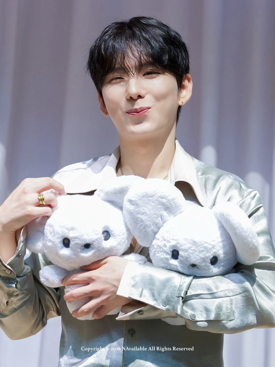yooin__'s tweet photo. 260710 애플뮤직

#기현 #KIHYUN https://t.co/kjUnhXjRcD