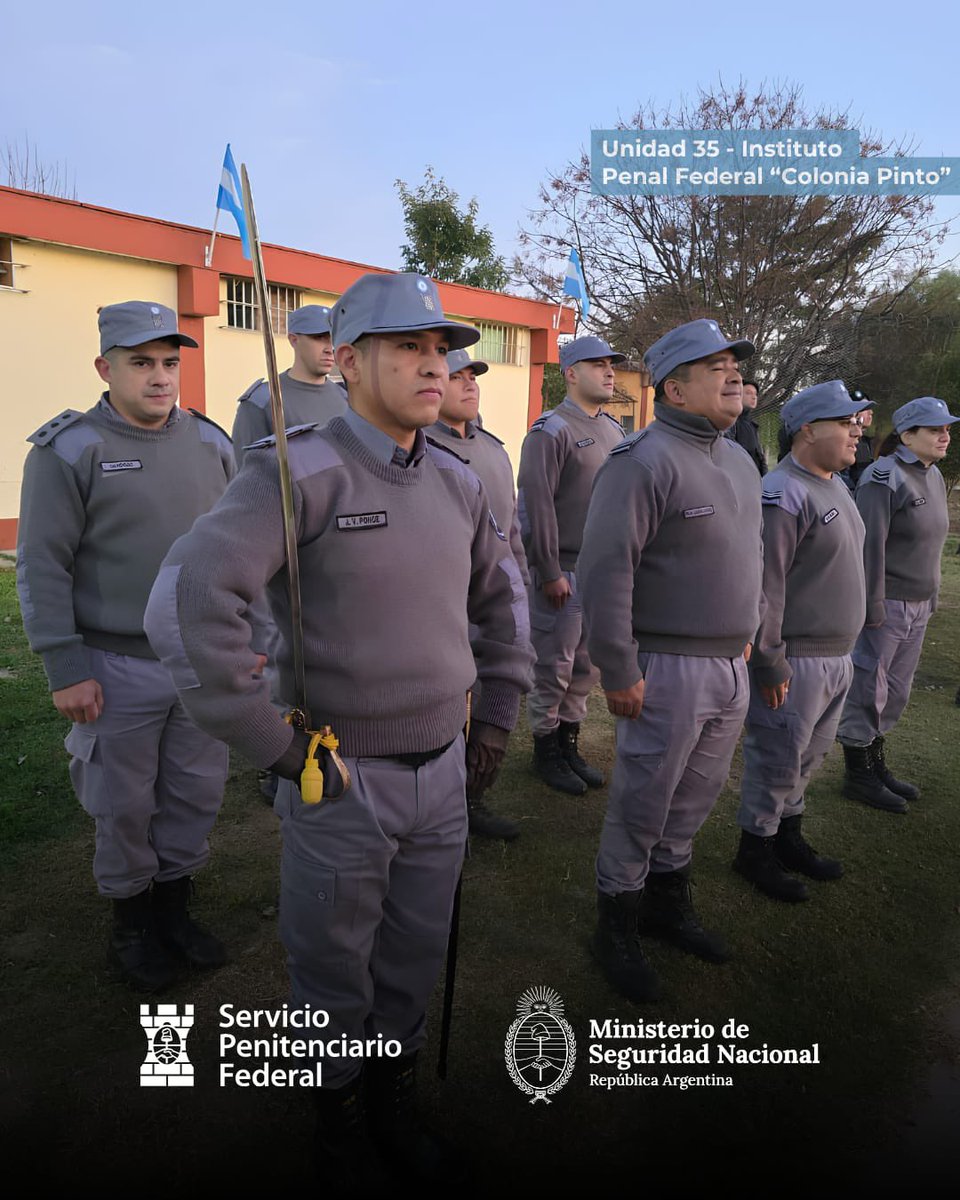 SPFArgentina's tweet photo. Conmemoramos el Día de la Independencia en el interior del país 🇦🇷

Desde cada uno de nuestros establecimientos federales reafirmamos los valores de libertad, compromiso y servicio que inspiraron la Declaración de la Independencia y que continúan guiando nuestra labor cotidiana. https://t.co/3rojZRq7Nd