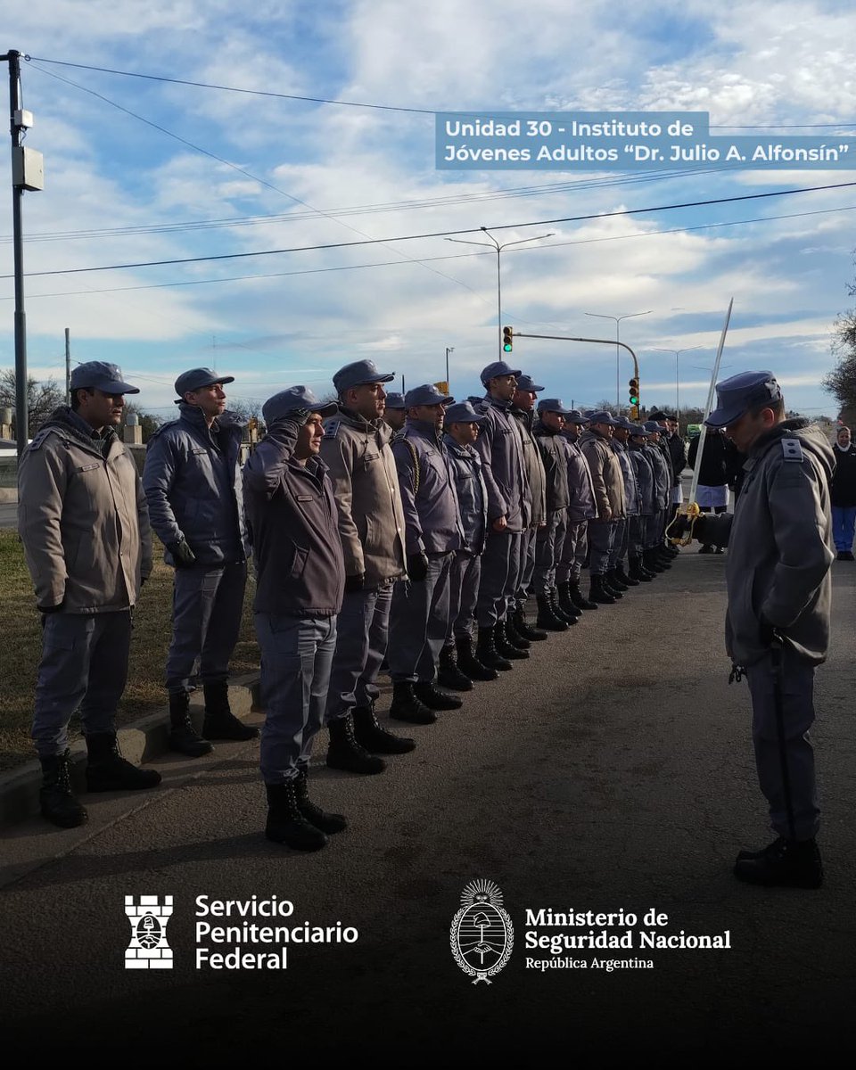 SPFArgentina's tweet photo. Conmemoramos el Día de la Independencia en el interior del país 🇦🇷

Desde cada uno de nuestros establecimientos federales reafirmamos los valores de libertad, compromiso y servicio que inspiraron la Declaración de la Independencia y que continúan guiando nuestra labor cotidiana. https://t.co/3rojZRq7Nd