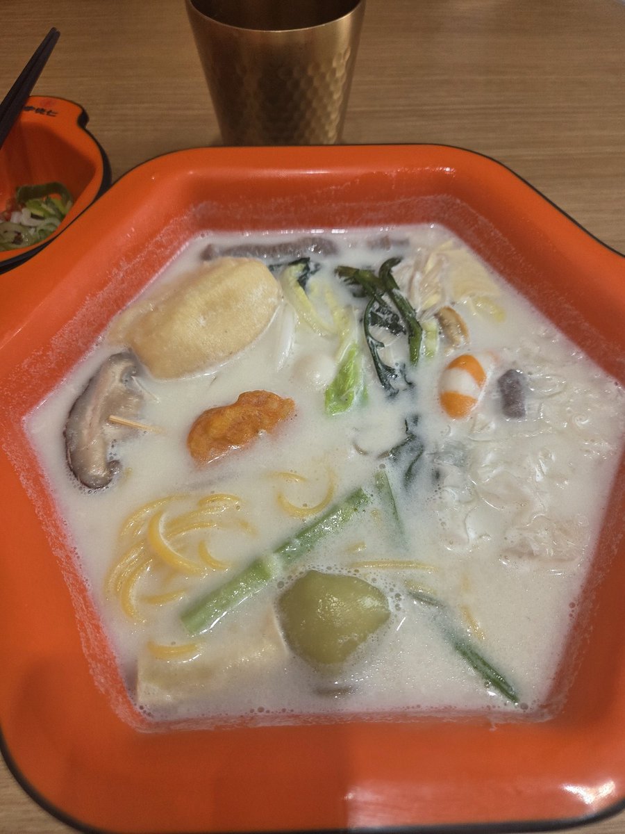 plastictricks's tweet photo. 池袋だけど私のリショウチ行ったときのあげとくか https://t.co/q309kCn6Ke
