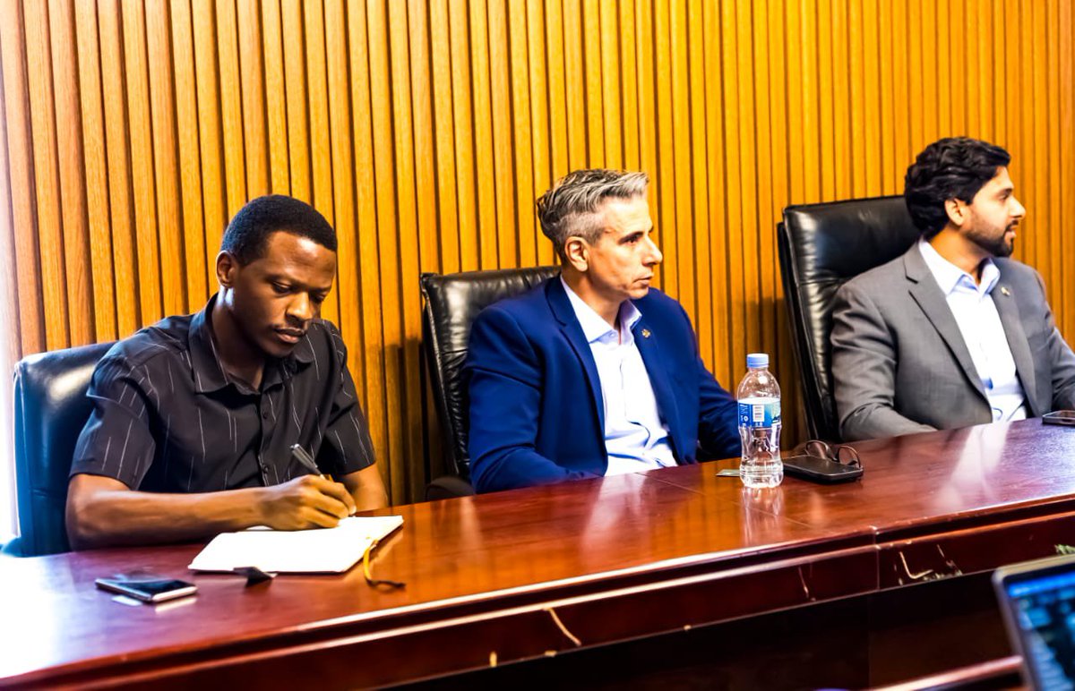 PSF_RWA's tweet photo. Yesterday, @PSF_RWA hosted Brazilian entrepreneurs.
 
Focus: Infrastructure, Trade &amp; Investment, Mechanised Agriculture &amp; more.  

Together for stronger partnerships and shared growth. 
 
#PSFRwanda #RwandaBrazil https://t.co/vfJwlGwYG0