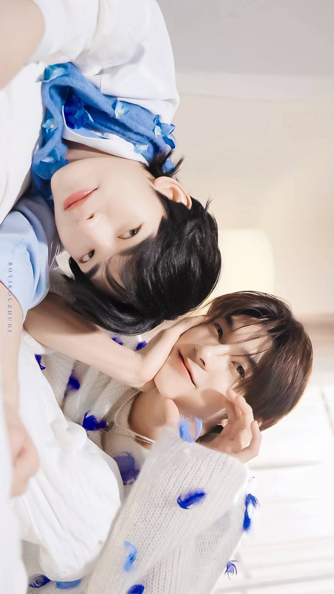 NweNwe91057's tweet photo. So Amazing Always cute and beautiful Very perfect Couple TeeTeePor Wow 🦋💙💜🩵🤍🫂
#twnpich #porsuppakarn #TeeTeePor #pappe https://t.co/33Erz9Ljca
