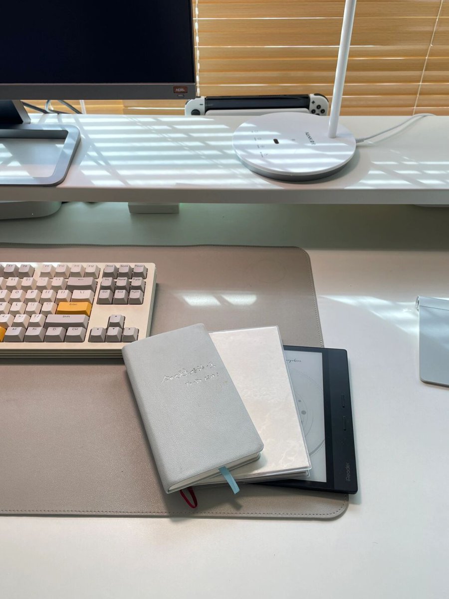 Christo96576044's tweet photo. Just finished another round of late nights at the office—coffee’s my only work BFF today. Ready to collapse onto my couch soon! https://t.co/gvIeV2xa7u