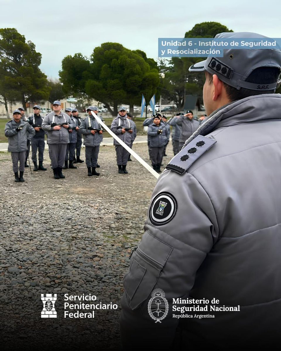 SPFArgentina's tweet photo. Conmemoramos el Día de la Independencia en el interior del país 🇦🇷

Desde cada uno de nuestros establecimientos federales reafirmamos los valores de libertad, compromiso y servicio que inspiraron la Declaración de la Independencia y que continúan guiando nuestra labor cotidiana. https://t.co/K1TJLE3TY9
