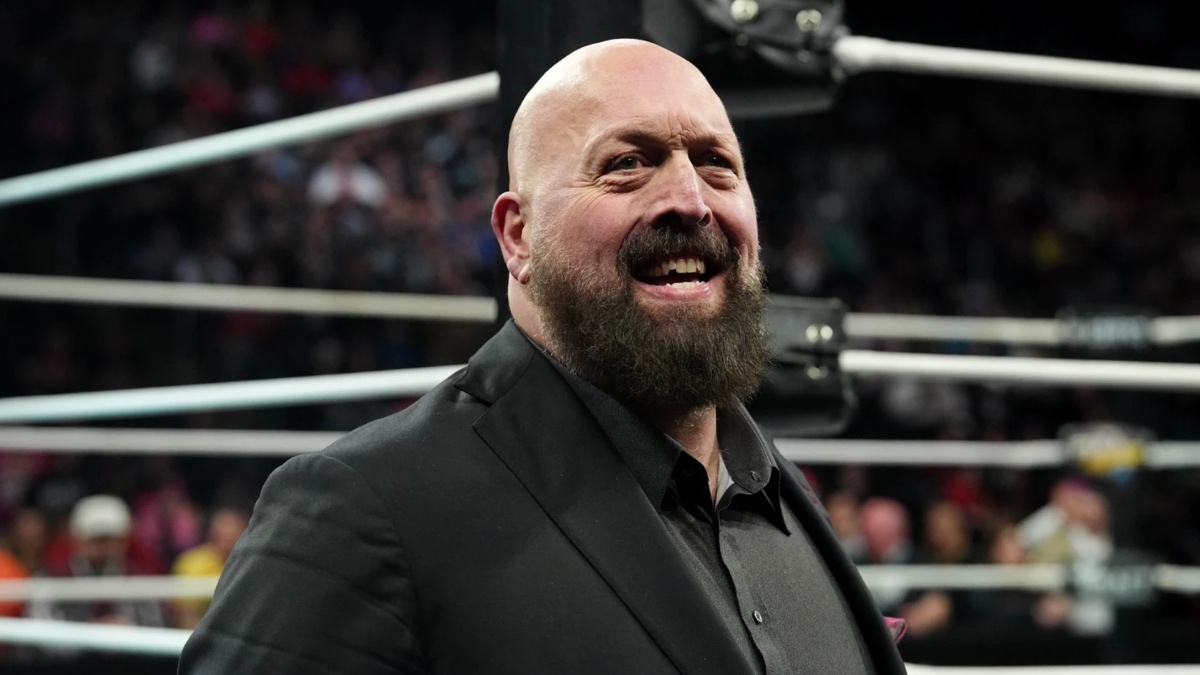 Cultaholic's tweet photo. Paul Wight's McDonald's order from when he was in his 20s:

Two Big Macs, 20 McNuggets, three sets of fries, a drink, a milkshake, and an apple pie. 

At Taco Bell, Paul Wight would get two 10-packs of tacos.

At White Castle, he would eat 40 sliders. 

Wight estimated that he was probably eating 12,000-13,000 calories per day in his 20s. 

(Source: TFI Friday)