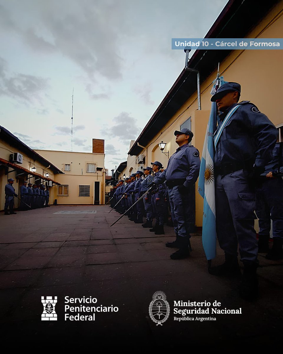 SPFArgentina's tweet photo. Conmemoramos el Día de la Independencia en el interior del país 🇦🇷

Desde cada uno de nuestros establecimientos federales reafirmamos los valores de libertad, compromiso y servicio que inspiraron la Declaración de la Independencia y que continúan guiando nuestra labor cotidiana. https://t.co/zLbJj0LGLg