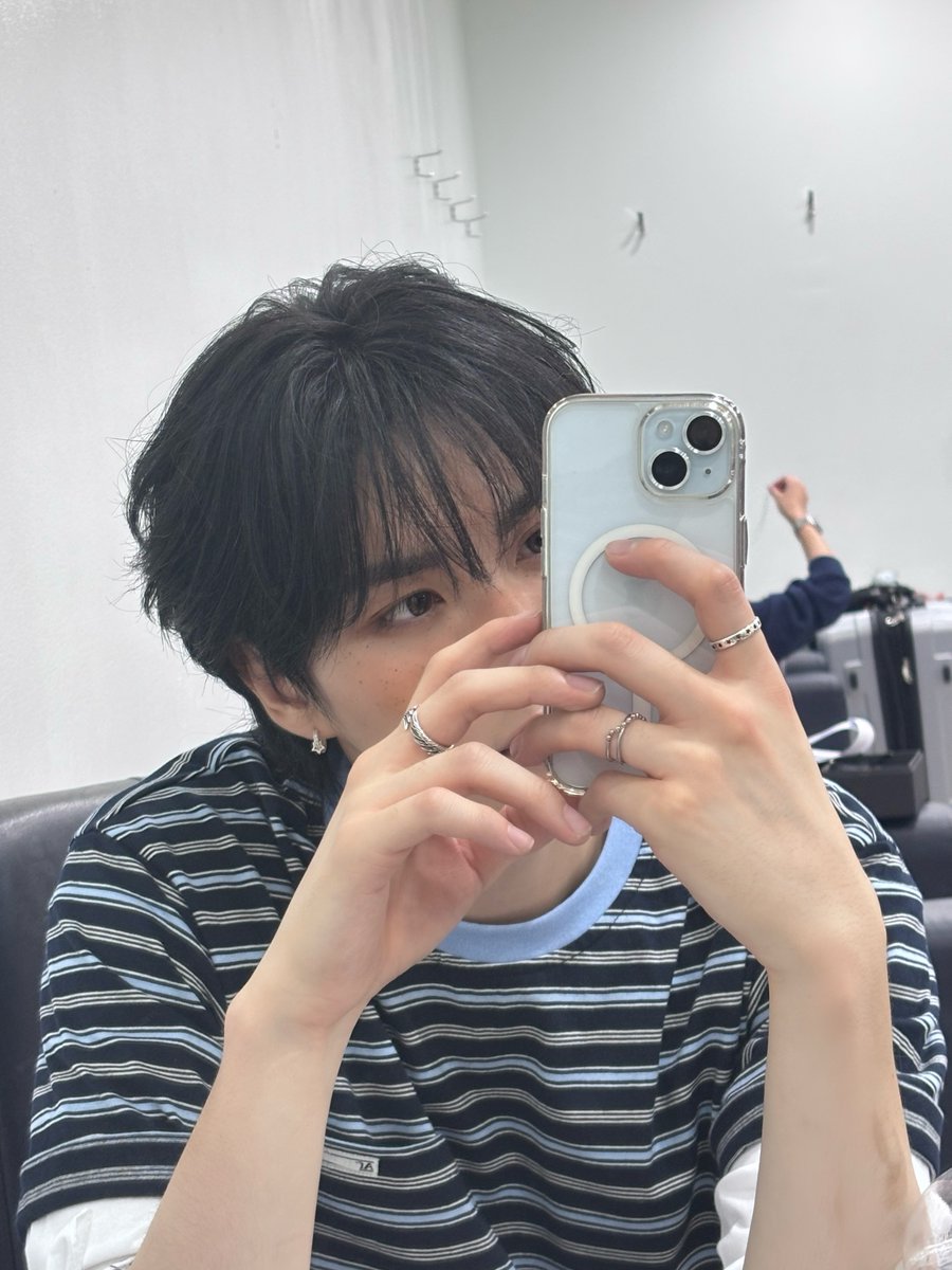 _Ciel0522's tweet photo. 민우 너무 조아~ㄱㅇㅇ~~🩵 https://t.co/Nnm0kfTCRV