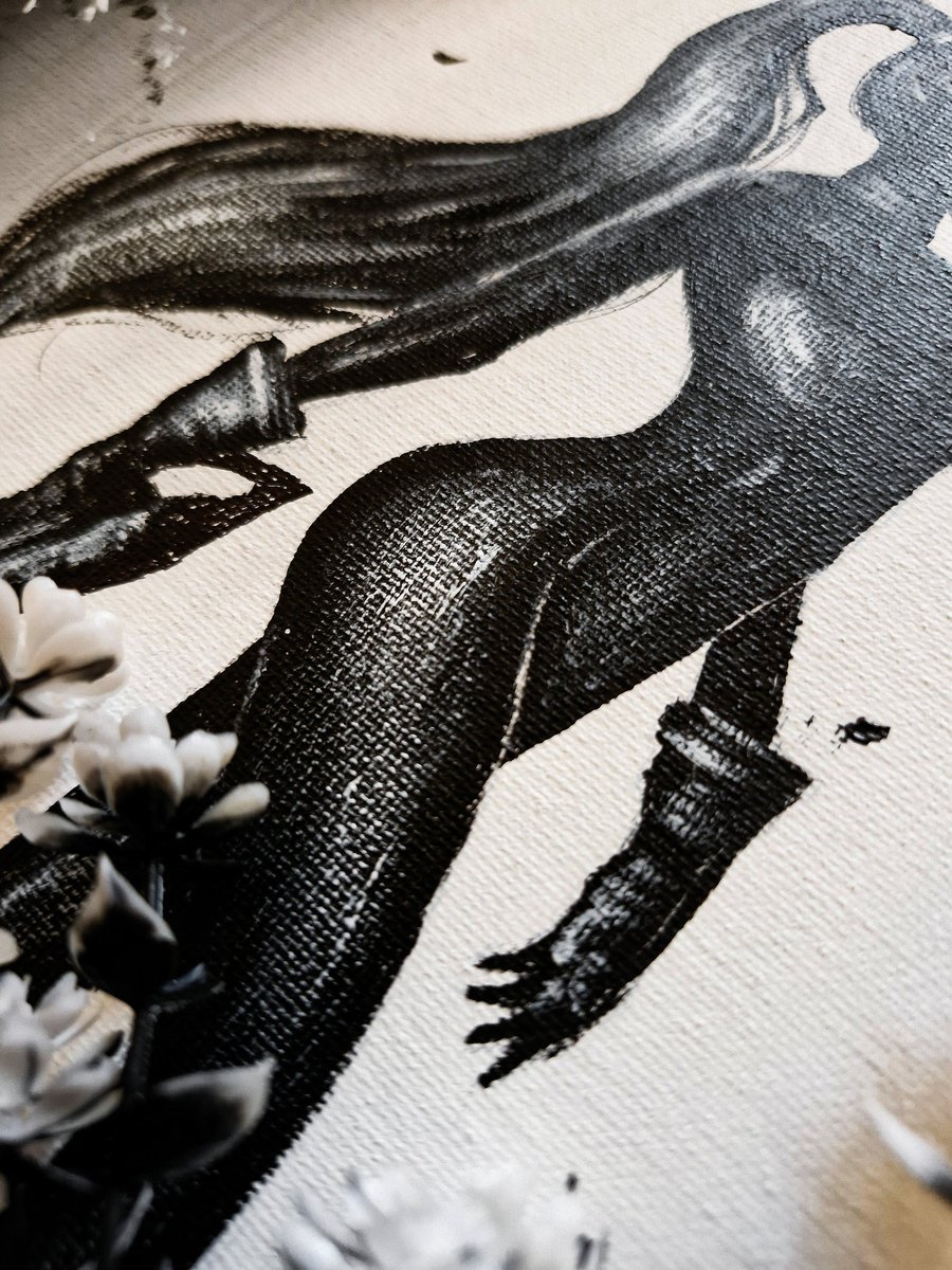 Krystine_art's tweet photo. Details ✨️ Eve - #StellarBlade 👩🏻‍🎨🖤 

Acrylic painting on canvas 30x40cm 🎨 https://t.co/j0EbuDc4Th