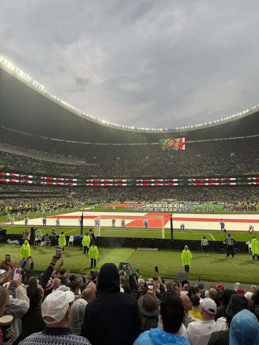 Dev_Ta1lor's tweet photo. First World Cup. 4 games, 4 wins. 
NYC ✅
Nashville✅
Dallas ✅
Austin ✅
Chicago ✅
Atlanta ✅
Mexico ✅
Trip of a lifetime. Back to reality now, seen the best of the best! Bring it home now lads🏆 🏴󠁧󠁢󠁥󠁮󠁧󠁿 @England #followingenglandaway https://t.co/mjwwyv2dxa