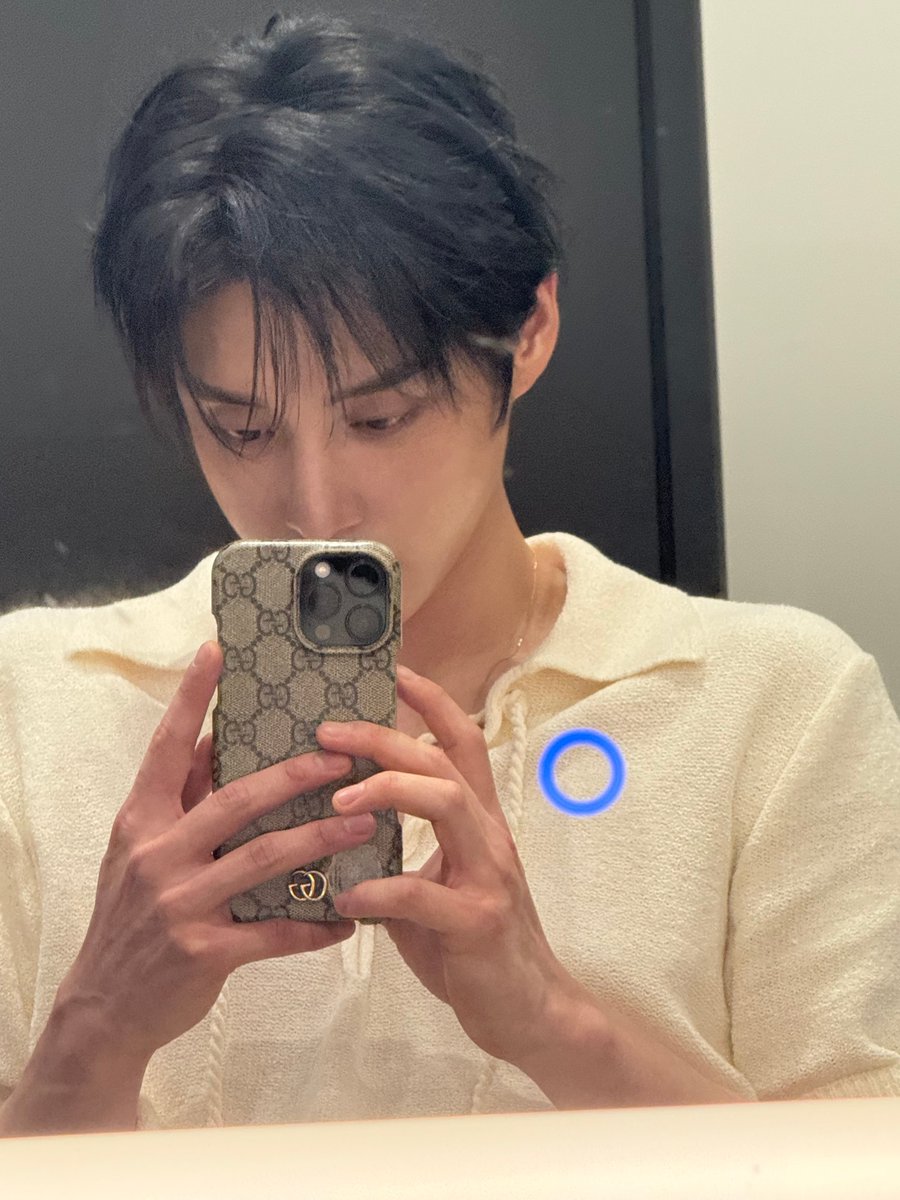 woongmail's tweet photo. 📸 260710 ⋅ 21:55

🦋 [photo]

🦋 earlier

🦋 now

🦋 [photo] https://t.co/9a0AsTMnGC
