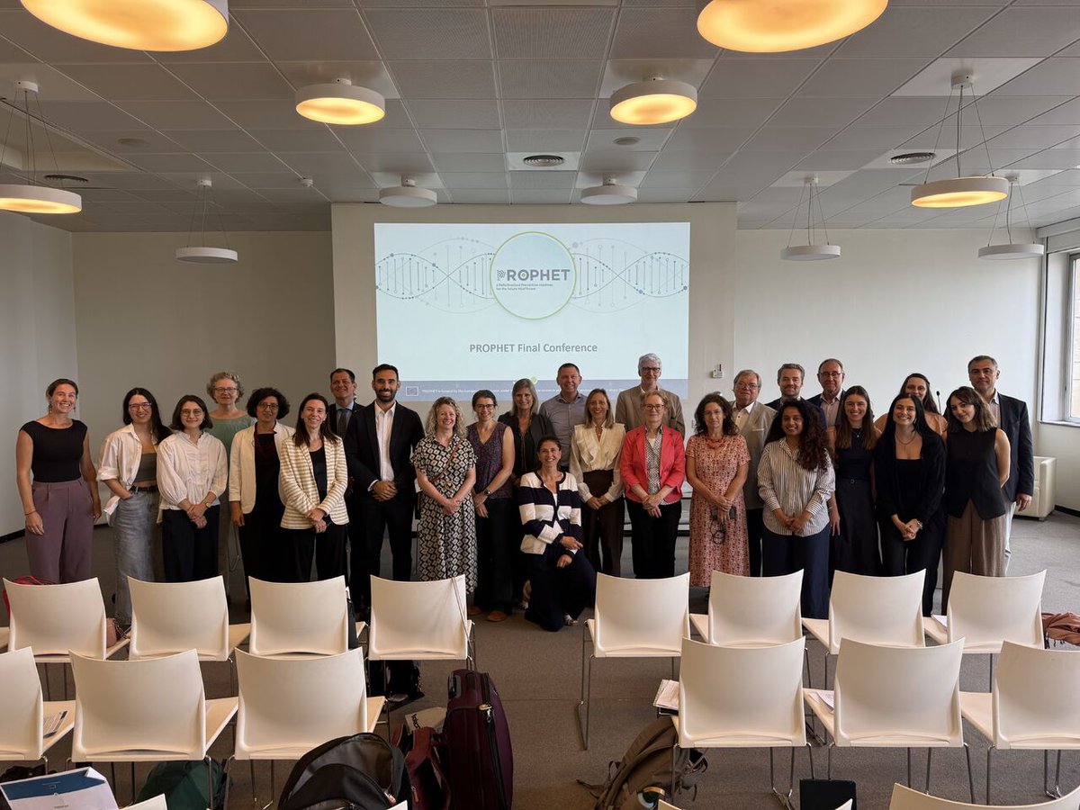 activecitnet's tweet photo. After 4 years, the European #PROPHETproject has come to an end.
Our key takeaway? #PersonalisedPrevention must be built on Evidence, Empowerment and Equity, with citizens and patients recognised as active partners in #healthcare.
More: https://t.co/nSINxPHcDY
#EUhealth https://t.co/jisFovlfZb