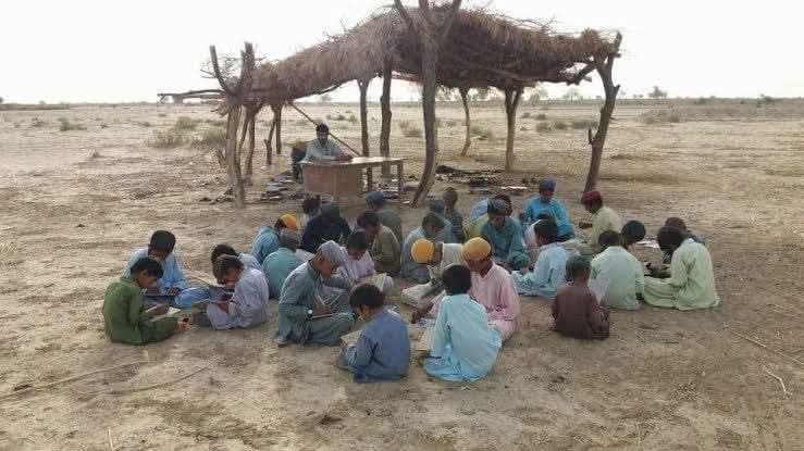 NotezaiAman's tweet photo. @RealWaqarMaliks @veqarpti یہ ھے ہو بلوچستان کی ترقی https://t.co/a2zoKNNoZL