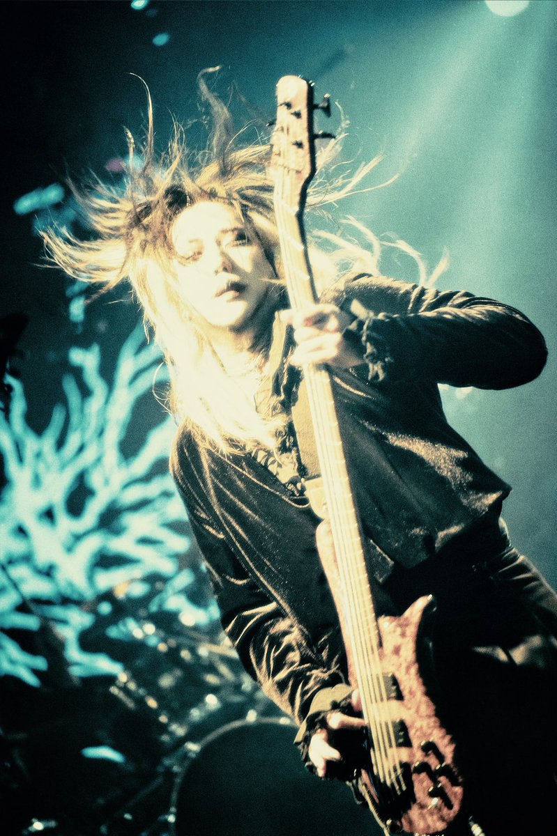 geon__official's tweet photo. ONEMAN LIVE IN SEOUL 「断絶」 

Photography by haram https://t.co/A2GSbqk5Vp