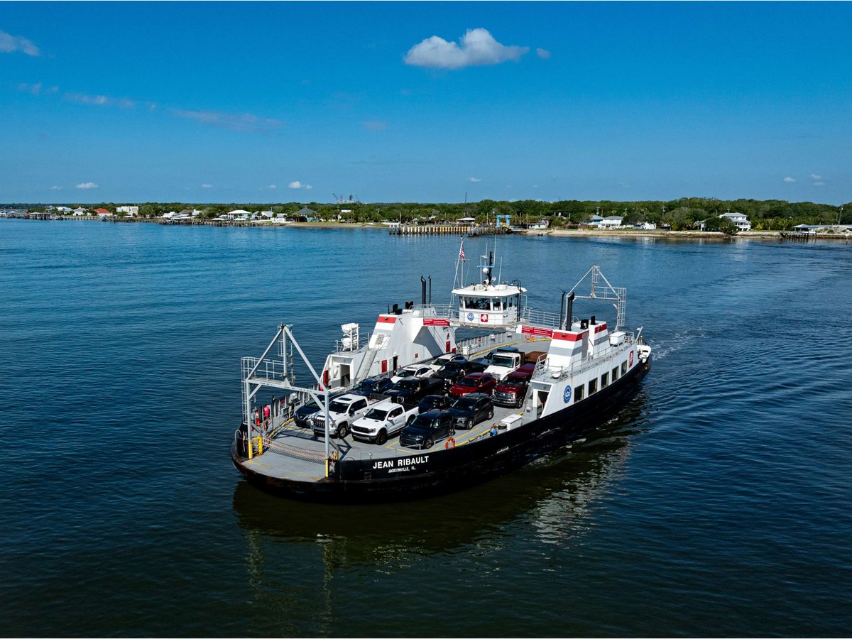JTAFLA's tweet photo. ⛴️ Make the most of your weekend with a ride aboard the St. Johns River Ferry!

Whether you're heading to the beach, exploring both sides of the river, or simply taking in the scenic views, the ferry offers a relaxing and convenient way to travel. 

Plan your trip, view schedules, and learn more about fares and service at https://t.co/fkk1rM9czl. 

We look forward to welcoming you aboard! 👋