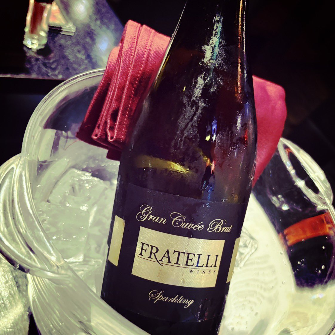 kuze3C's tweet photo. 飲み会の予定があったので、デモはオンラインで参加してました

酒はうまかったし、ネギトロにニンニクの微塵切り混ぜてバケットに乗せるの美味すぎたので家でもやります

https://t.co/nZLTXJHytq https://t.co/YKpxx86lLA