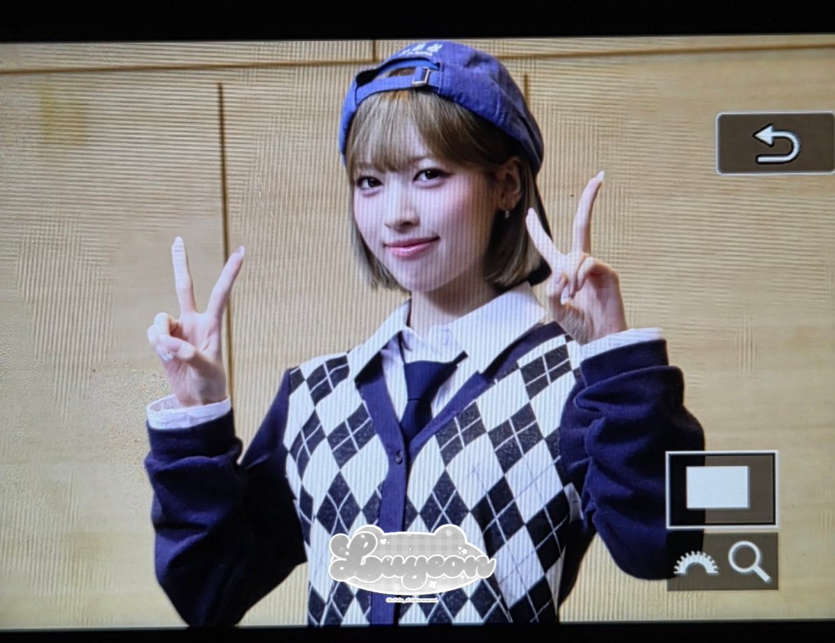 루연 tweet media