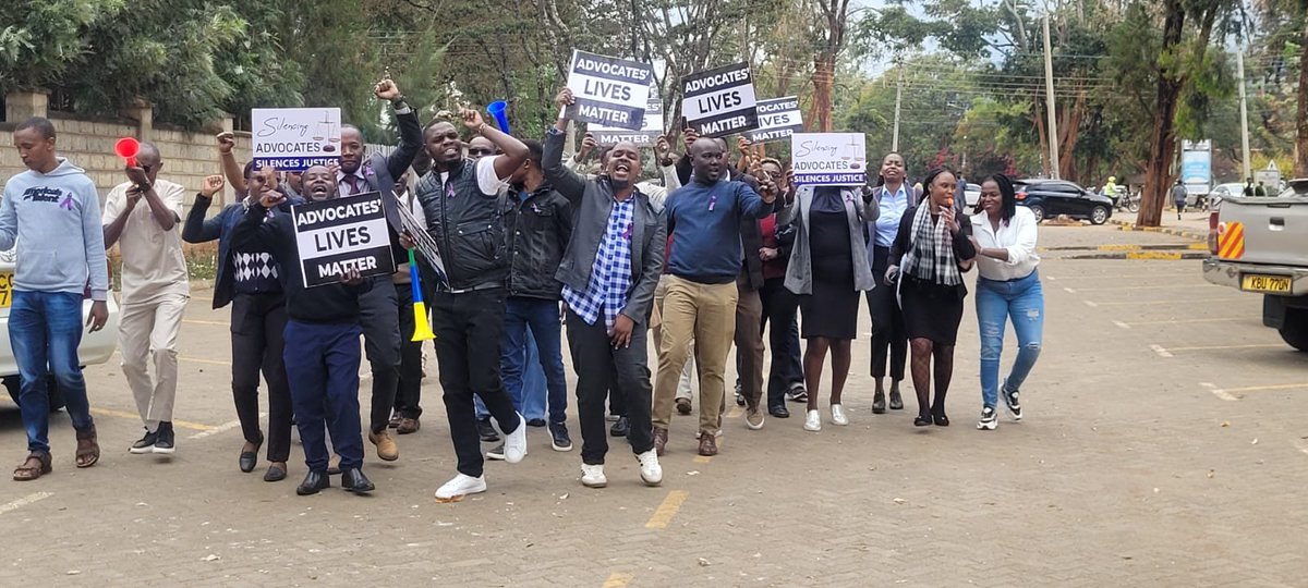 LawSocietyofKe's tweet photo. The #PurpleRibbonMarch was held across the eight LSK Branches. #SouthEasternBranch #Machakos #Mavoko #Garissa #Kangundo https://t.co/9VlS8MREGI