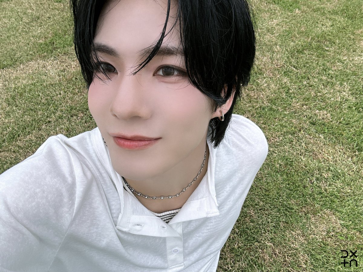 official_DXTEEN's tweet photo. [💫]
DXTEEN OFFICIAL FANCLUB 更新情報

『たいちん家』が更新されました！

🖋 祝24さい🎊

詳しくはFCコンテンツ『BLOG』をご覧ください！
https://t.co/RU3mmtm5Qi

#DXTEEN #DXTN #谷口太一 #たい家
#DXTEEN_FC https://t.co/4gZ9pc1fGY