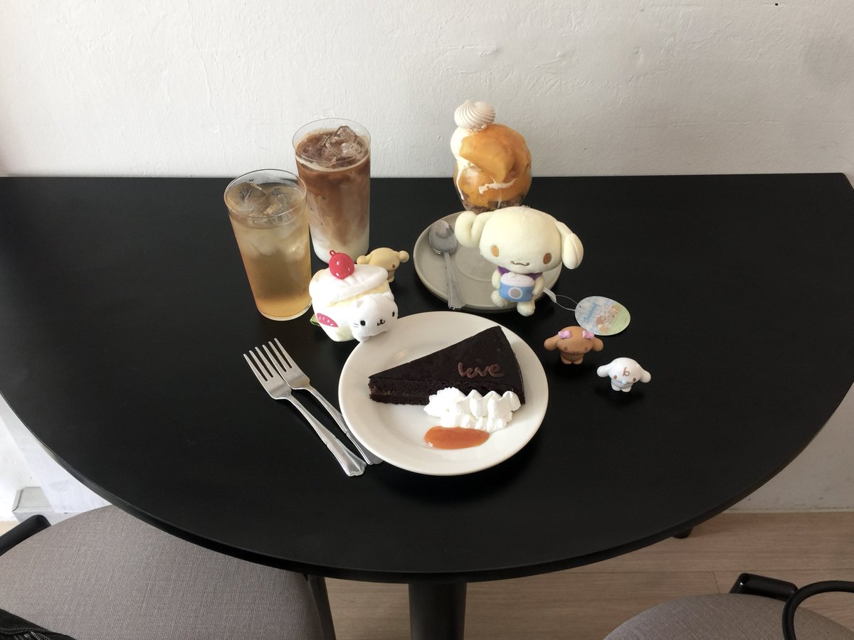 mmmeron6's tweet photo. 망고파르페♡나 https://t.co/r1Z6DasgwX