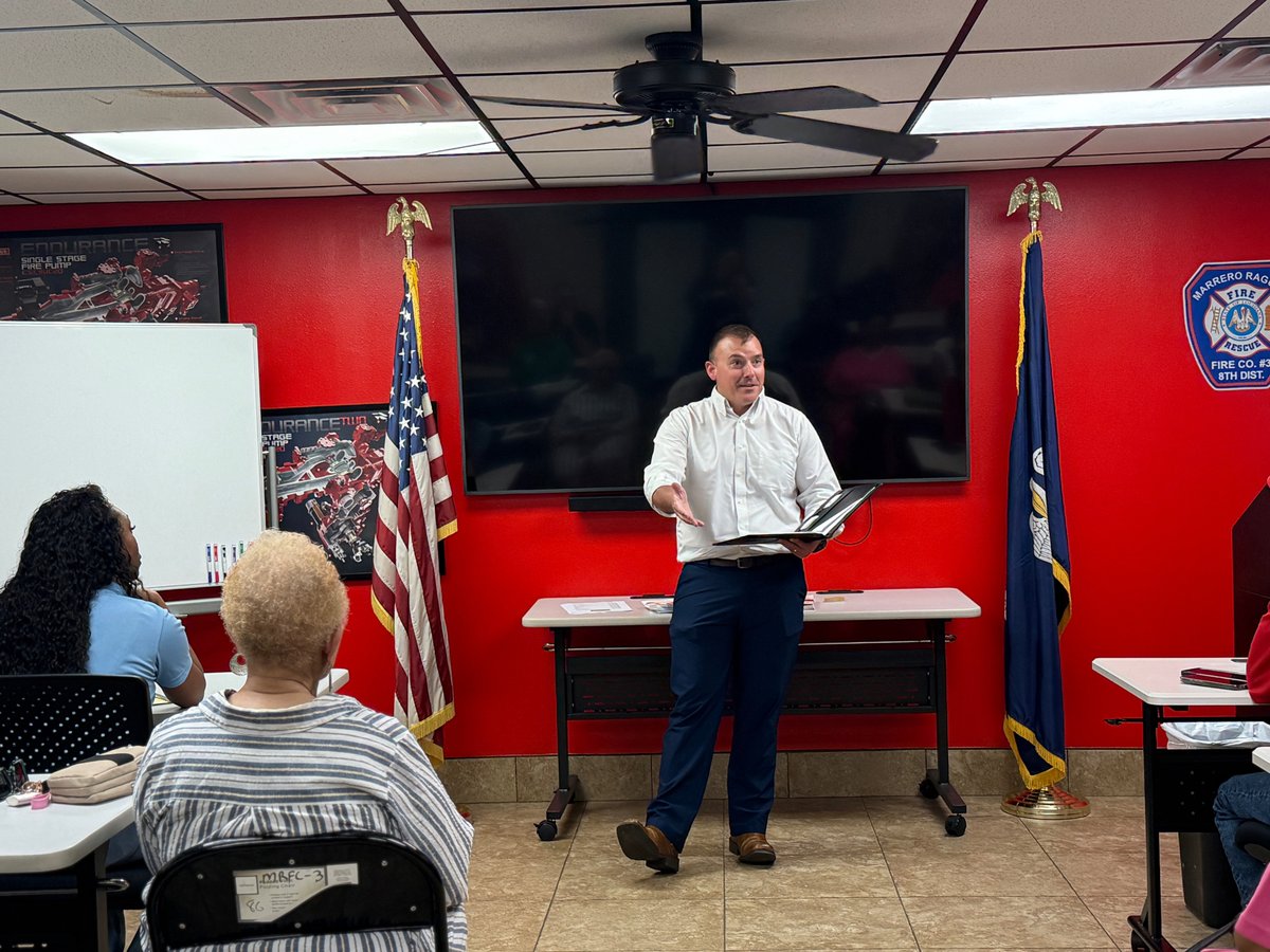 slfpaW's tweet photo. We recently enjoyed visits with the West Jefferson Civic Coalition and Westminster Park Civic Association, where we shared the latest on the work the West Bank Flood Protection Authority has done to prepare for the 2026 Hurricane Season and our continued efforts to keep the residents and businesses of the West Bank safe from river flooding and storm surge year-round.

Thank you to both of these groups for having us. We are always willing to visit with our community and share our mission. If you're interested in having us visit your next meeting, please feel free to reach out.