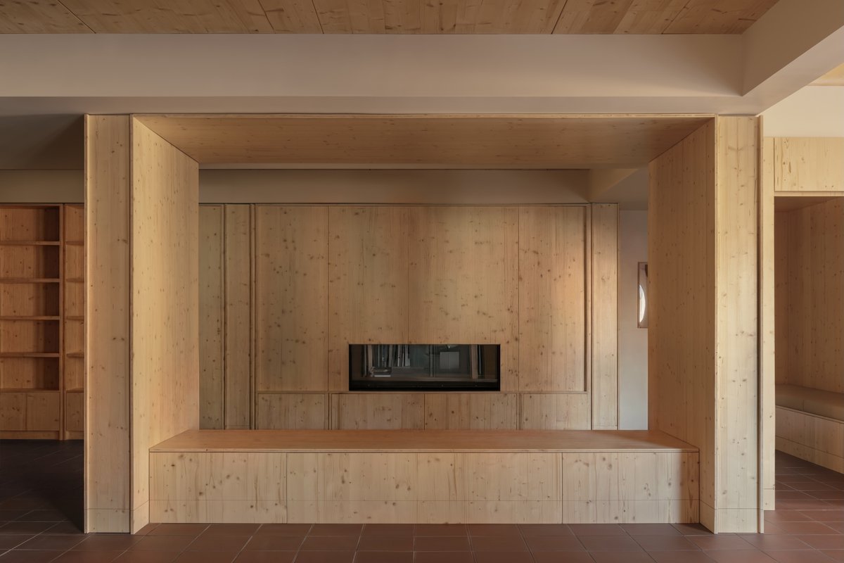 worldarchitects's tweet photo. #WorldBuildingOfTheWeek – 301 Vanilla in Madison, Wisconsin, by Sala Hars combines a brick exterior with a componentized mass timber structure, rethinking middle-income housing in the United States.
https://t.co/EXVj9iPp0J
📸 Cesar Bejar
#waofficial #SalaHars https://t.co/MbY5X3zKyJ