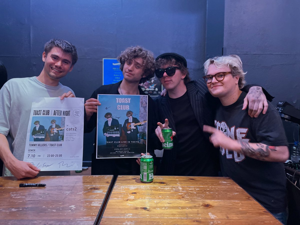 kogomir's tweet photo. TOAST CLUB
Curcus Tokyo

めちゃくちゃ踊って最高！

Caaalifornia！
Toast Punters!

一緒に歌えて楽しかった！

アフパもあるけど十分ファンサしてもらったし、明日も仕事なので帰ります https://t.co/BimJZhMxnL