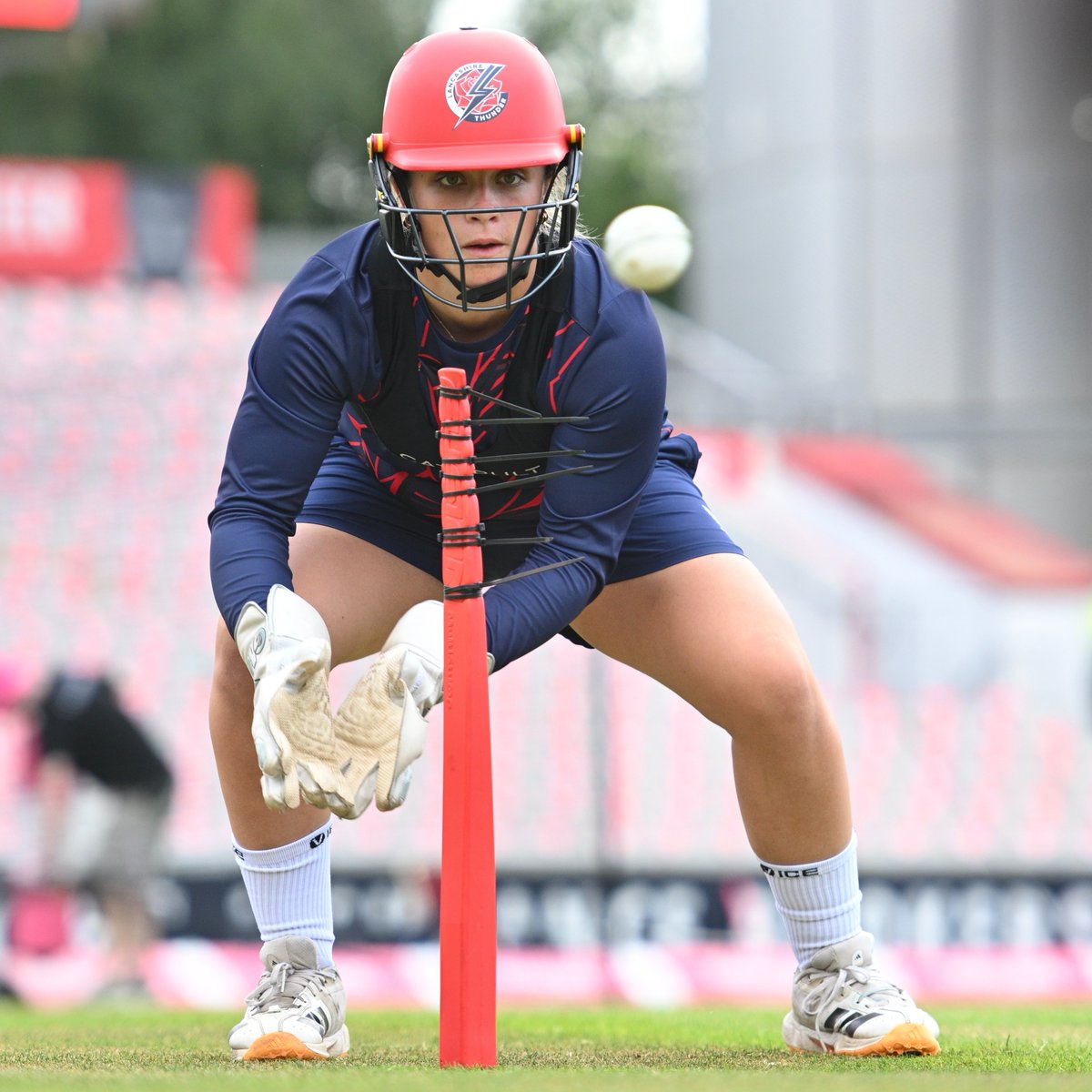 LancsCricketWMN's tweet photo. #WarOfTheRoses ready. ๐
We'll have your toss & team news at 2.30pm ahead of a 3.00pm start at Emirates Old Trafford Cricket Ground!
โก๏ธ #StrikeTogether https://t.co/0Ohk7qtRxW