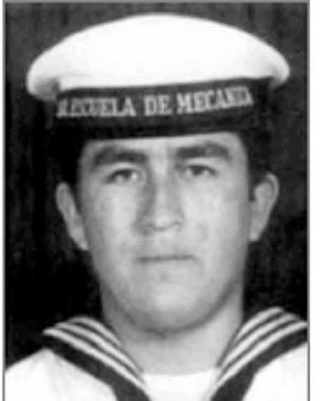 famicaidosmalvi's tweet photo. El día 10 de julio 1961 nacía en Tucumán Héroe Claudio Nieve CONDORI Caído durante el Conflicto del Atlántico Sur de 1982.
Al cumplirse un nuevo aniversario de su natalicio lo recordamos y le enviamos un abrazo fraterno a su familia.
¡Besos al cielo a nuestro Héroe de la Patria! https://t.co/BAVwmOh0Az