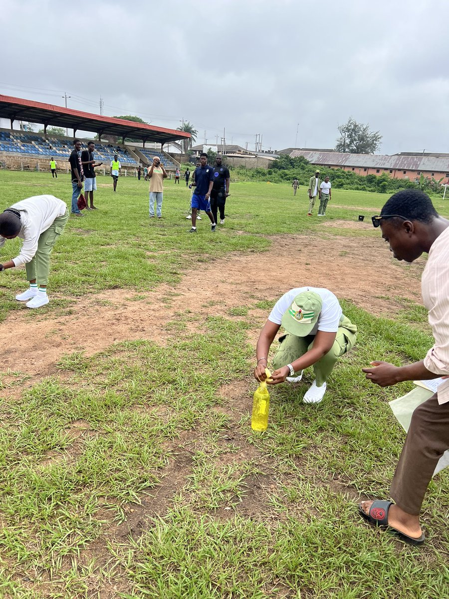 Bitoshiafrica's tweet photo. Bottle race 🚀 https://t.co/aGwH37mj2F
