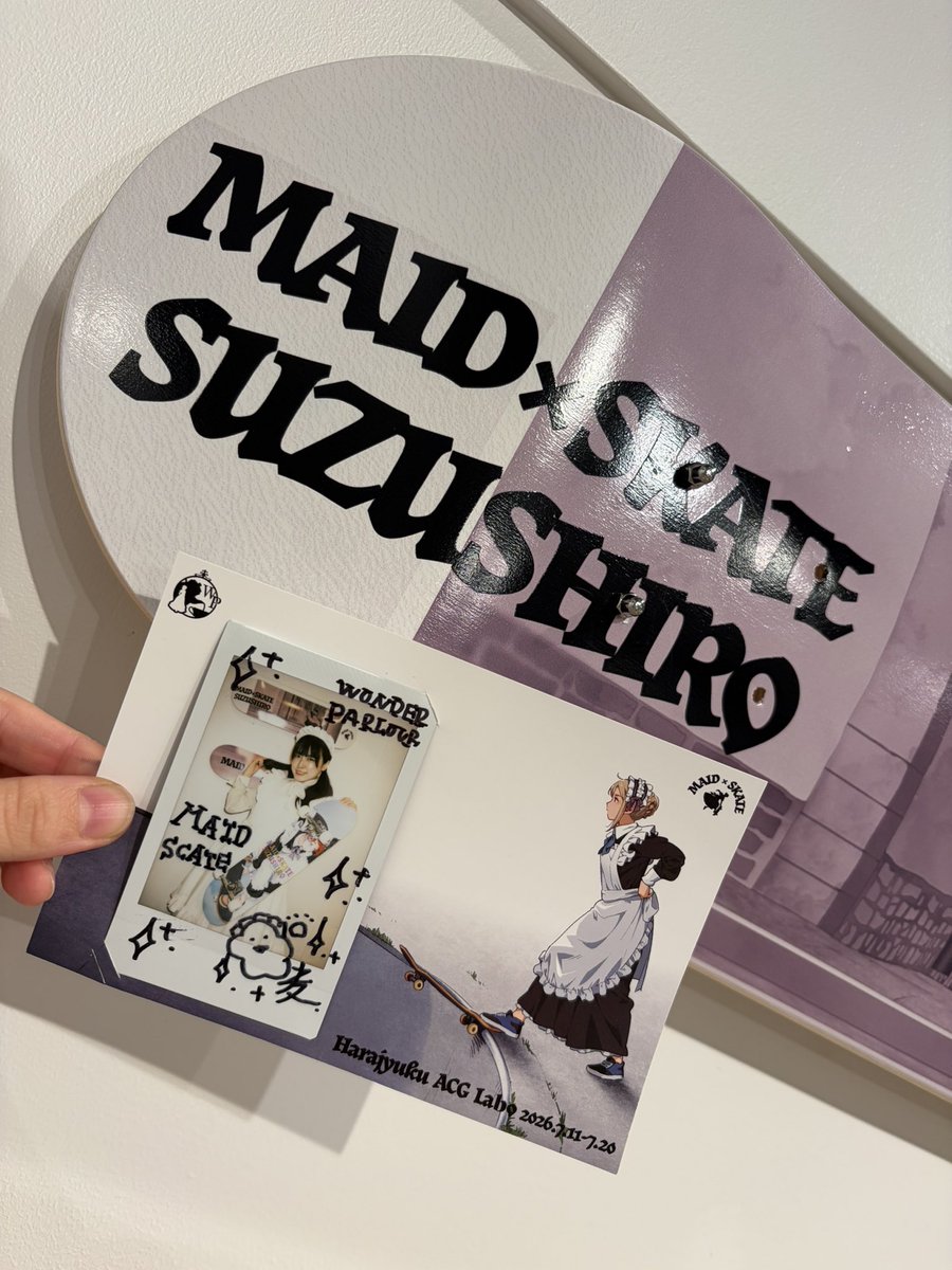 inumugi_wp's tweet photo. 大変光栄なことに、すずしろ様の個展にメイドスタッフとして参加させていただくこととなりました。

【駐在予定日】
13日/14日/16日/17日
14時-19時

ワンダーパーラーからは、ツーショットorソロショットが選べる、オリジナル台紙付きチェキを販売致します。

ぜひお越しくださいませ__ https://t.co/1szRnUXzil