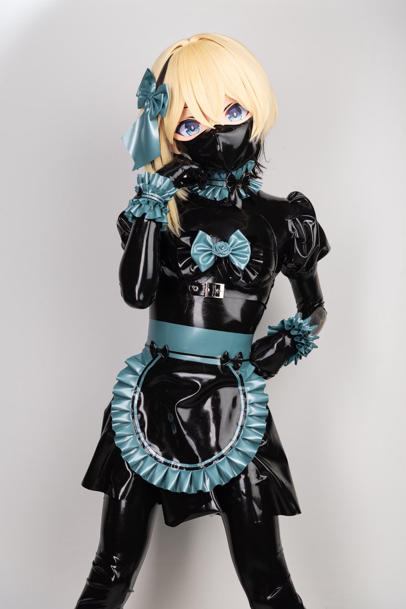 hatsunokig's tweet photo. いつものフリルで✨

Thanks!
📸: @shun_rubber 
🎀: @L_Lina_momo 
#kigurumi #latex #きぐらてっ https://t.co/CZLGIPtrXL