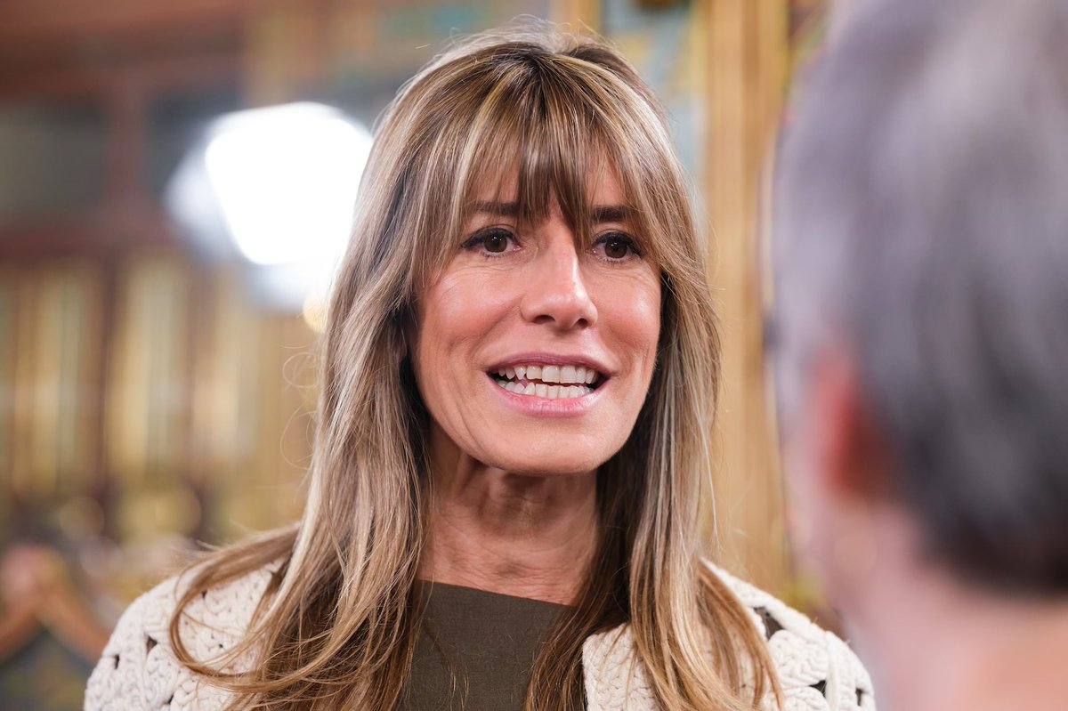 Dannyelsan1613's tweet photo. Begoña Gómez en prisión no va a ser bien recibida por el resto de reclusas.

Lucrarse con la explotación sexual de niños no está precisamente bien visto en prisión. https://t.co/Fxm8WbvpIi