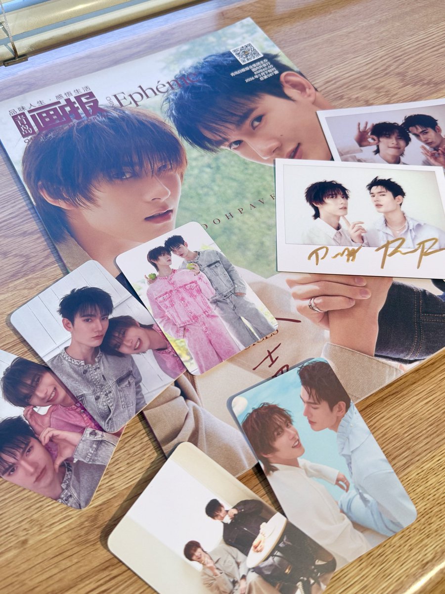Camerintina's tweet photo. 📬📚

キラキラトレカいいね✨💞

Perla  2026 MAY. NO.32
画報　Ephéme 2026 5月 第587

#poohpavel 
#ppoohkt
#pavelphoom https://t.co/41hUkIhWfj