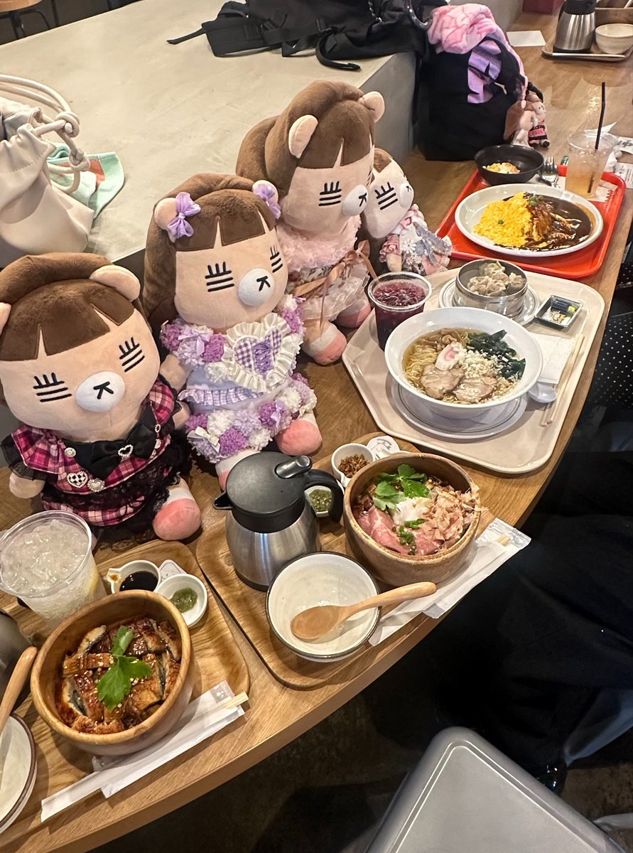 kore_lu7's tweet photo. ◾︎ #毎日が夏祭り 2026
  #wacci × #コレサワ
◾︎横浜赤レンガホール🧱

バンドもいいけど弾き語りも新鮮🥹✨
1列目できっと夏聴けて大満足＆そういう好きがきた瞬間、初手でもう涙だった😭
本当に良すぎたしラストのコレちゃんコラボの別の人の彼女になったよも最高でした楽しかった!!💖🏮👘 https://t.co/mpU80m8m7U