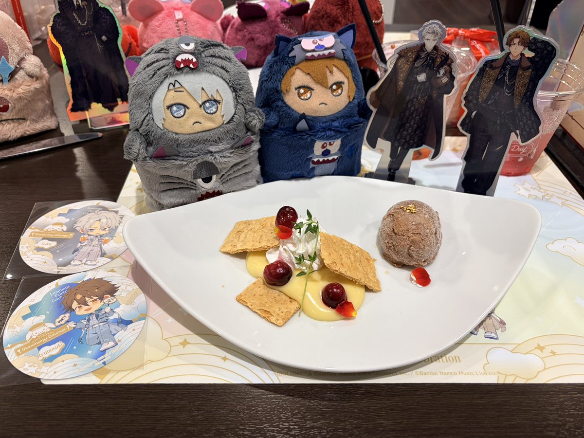 今日は、ŹOOĻのフレンチトーストサンドとTRIGGERのミルフィーユにした
