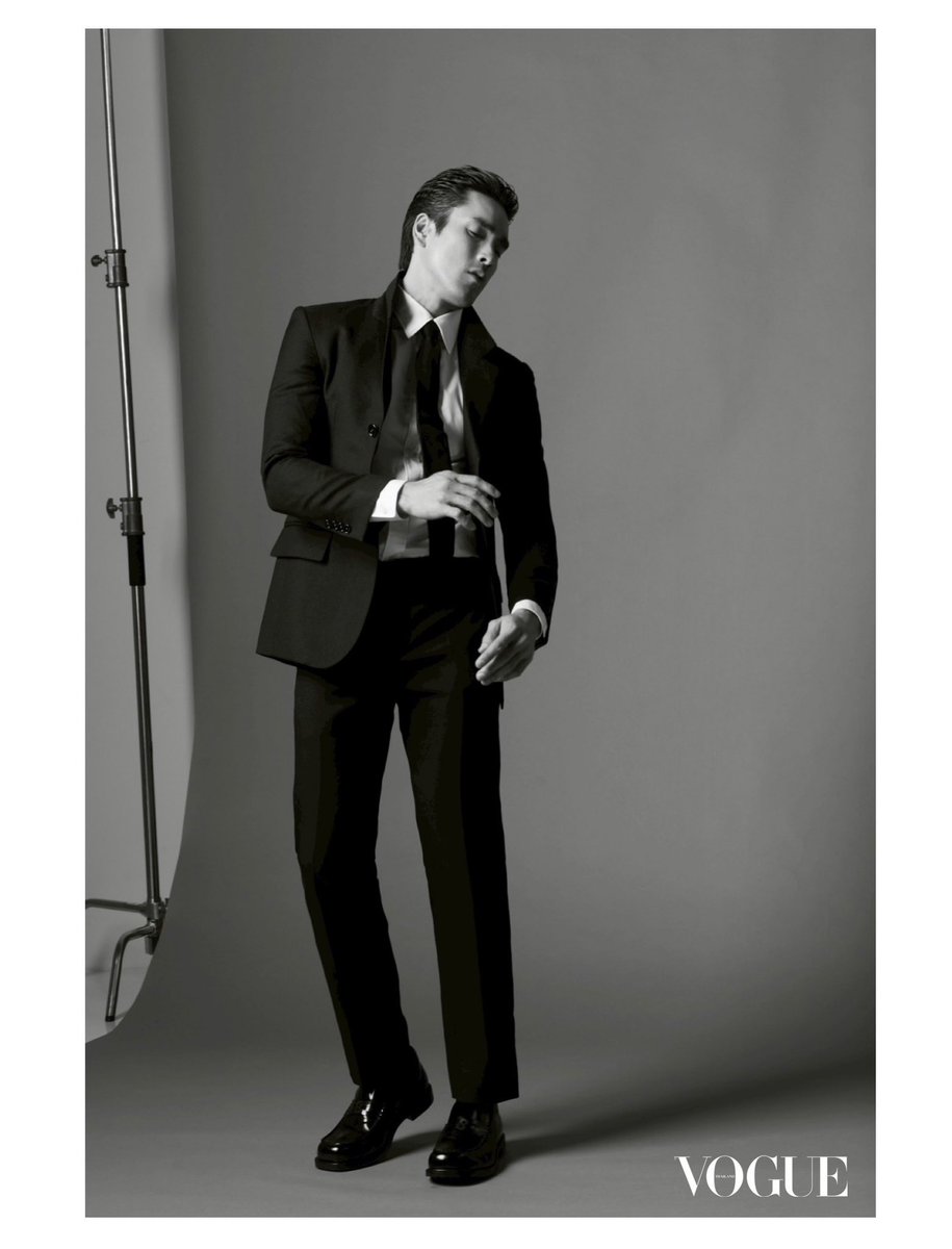 omgeeees's tweet photo. ป๊าดดดดดดดดด Vogue Men ก็มา พิแบร์สายแฟค่ดจะกร้าวใจเลอออออ https://t.co/iRHSVlRYyg
