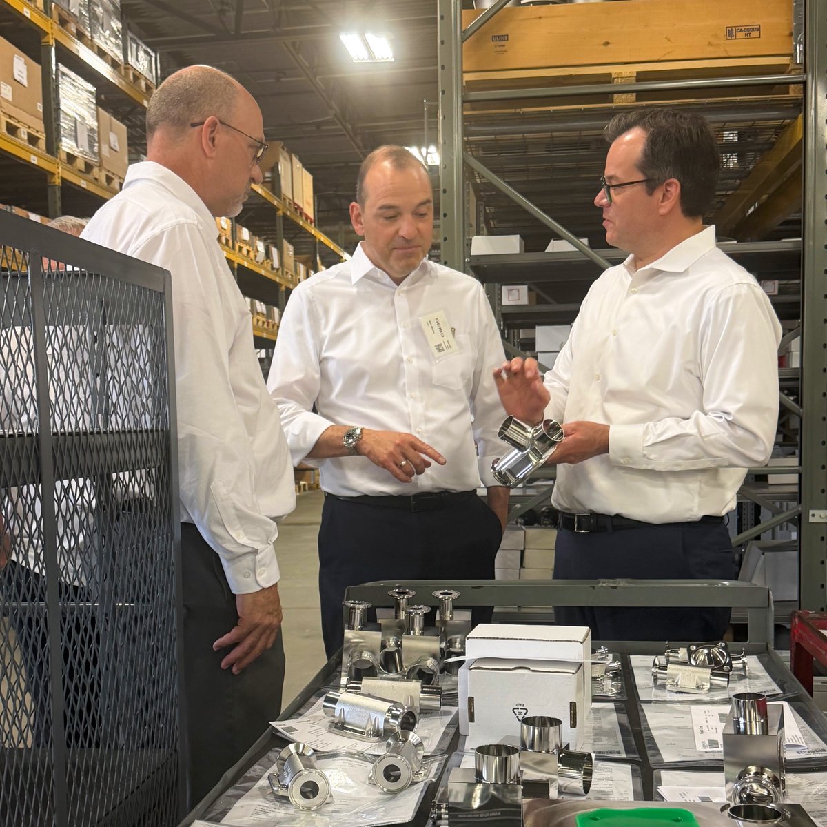 GemuUsa's tweet photo. We were honored to host our Global CEO, Mr. Gert Müller, and Global COO, Mr. Matthias Fick, at GEMÜ USA last week! Their visit was an exciting opportunity to showcase our latest facility upgrades, highlight our commitment to local production, and discuss the future of GEMÜ US. https://t.co/tEA70JoQ2t