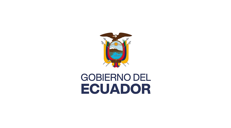 AgrocalidadEC's tweet photo. 🛡️#ProtegeTusCultivos | El Moko se dispersa por suelo contaminado adherido al calzado, herramientas, animales y maquinaria. La limpieza y desinfección son la barrera para proteger tus plantaciones. 🌴 https://t.co/56b2HyUaxj