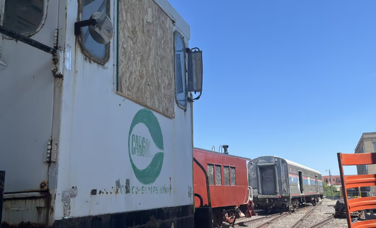 KWCH12's tweet photo. #KSPROUD: Anonymous donor steps up with $10K donation for Wichita's Great Plains Transportation Museum following vandalism
https://t.co/Alq7rucTJf #kwch12 https://t.co/oqMvppbIMO