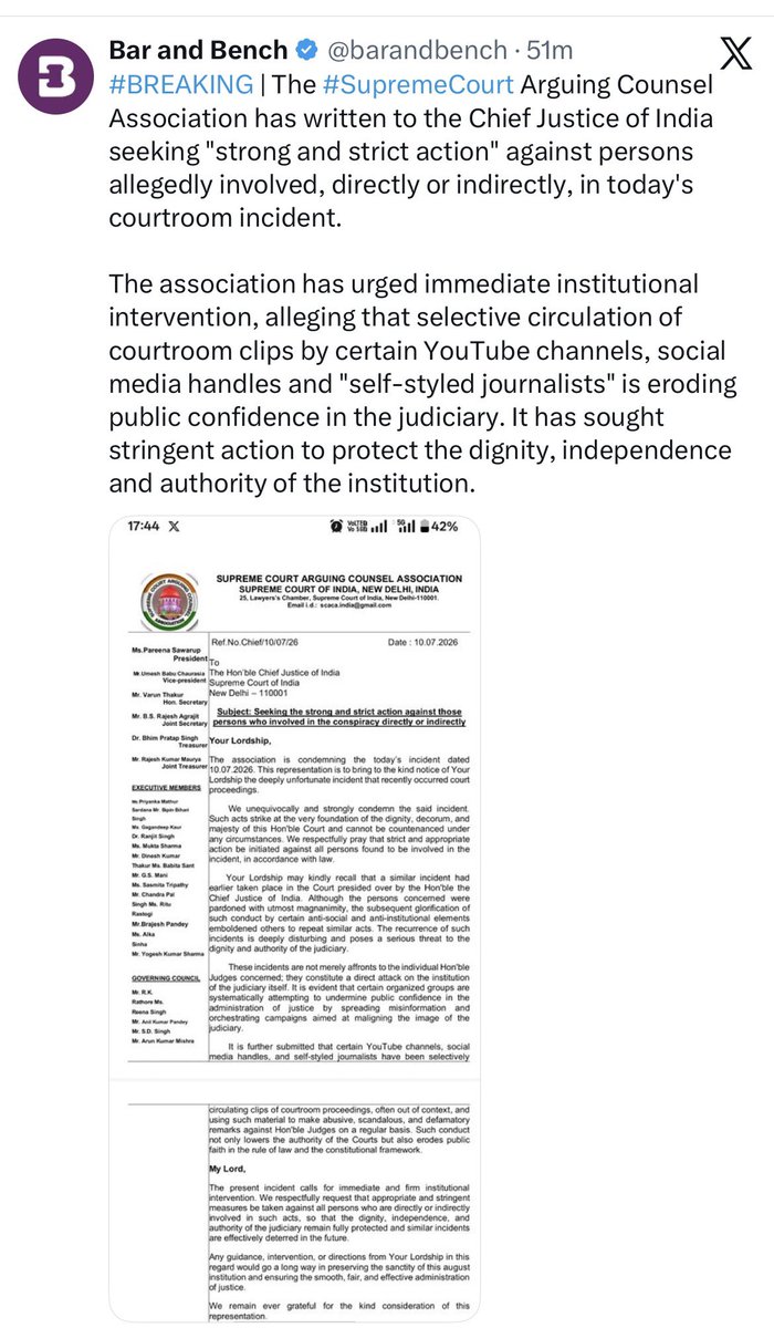 SamSiff's tweet photo. But look at the real game.👉

Judge sahab comes out like a merciful saint: “We pardon the man…”

Then whispers to the bar: “Write a note to me… then I will take action. Vaise to main bahut dayalu hoon.”

This is exactly how the Bar and Judiciary work hand in glove.

On the surface, judges project themselves as ideals of mercy. 

Behind the scenes, they instigate bar associations to create the fuss and punish the person.

Public mercy. Private revenge.

This hypocrisy fuels the frustration…