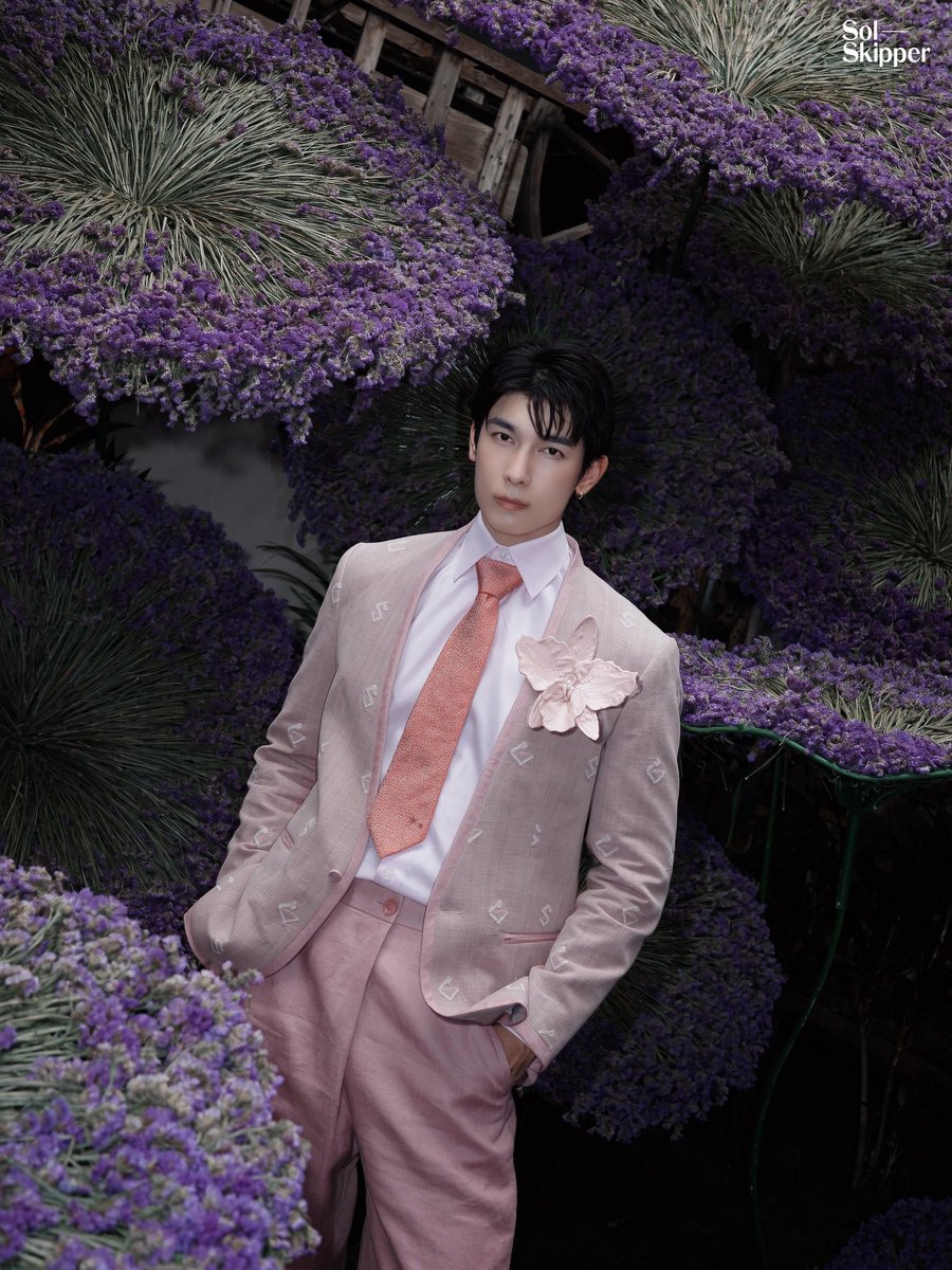 SolSkipperCo's tweet photo. Simply breathtaking🍂 
https://t.co/W54PzXMQo2

@MSuppasit 
#MewSuppasit 
#มิวศุภศิษฏ์
#SolSkipperManagement https://t.co/bXlv7q9A8F