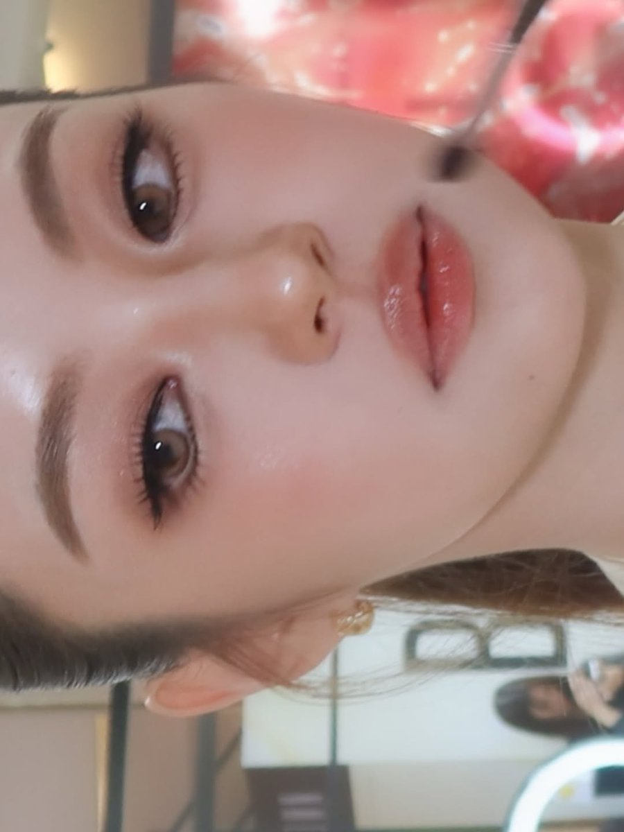 fullfeel4's tweet photo. บ้า คนบ้าอะไรสวยขนาดนี้ จะบ้าหรอ https://t.co/Hzqu29N0tQ