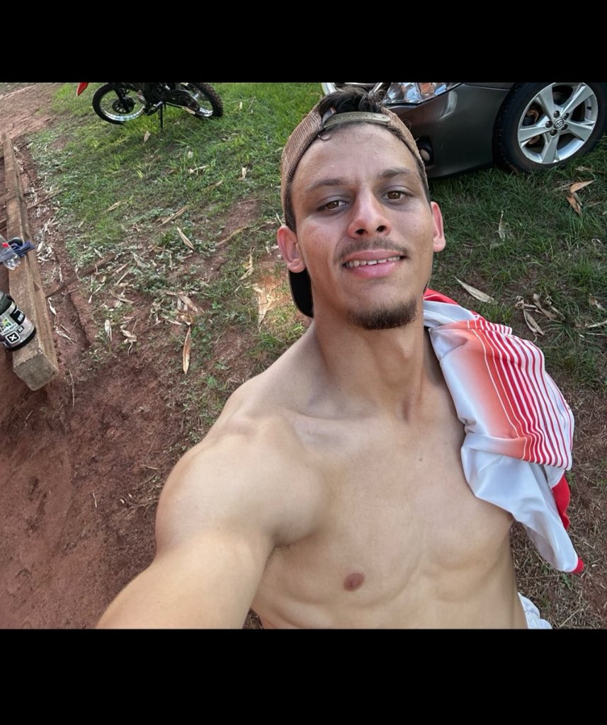 luiz29121's tweet photo. Cadê as novinha , chama aí 

Alguém de CG ms? 

#PINTOAWARD
#PINTOAWARDS
#PINTOSAWARDS
#PEITOAWARDS
#TROCONUDS 
#PEITOAWARDS
#TROCONUDS 
#BUNDASAWARDS
#BUCETAAWARs https://t.co/0KA0NS3pu6